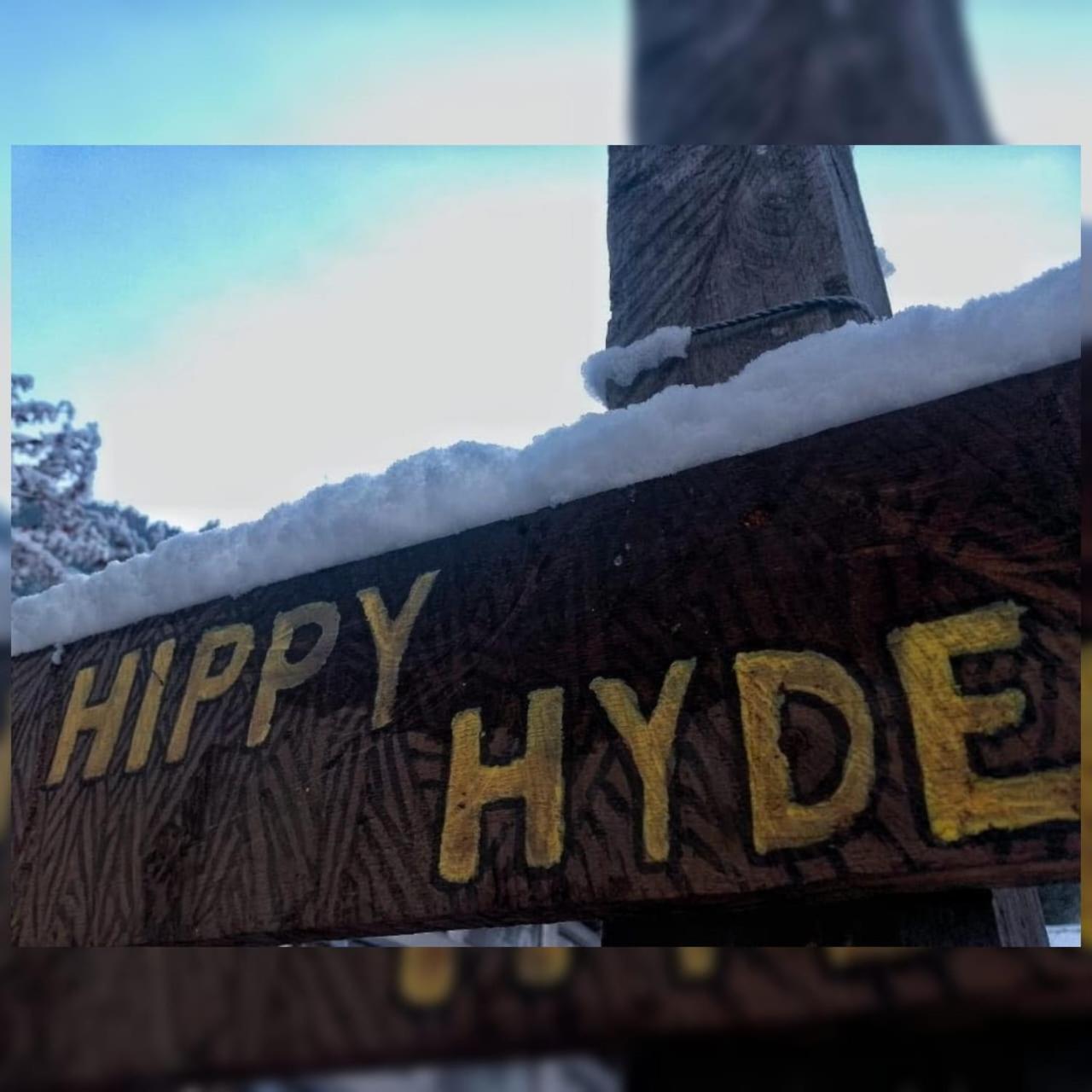 Hippy Hyde Kalga Hotel Kalgha Exterior photo